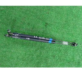 Амортизатор капота