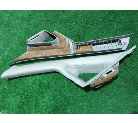 Накладка на стойку кузова