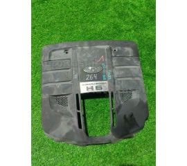 Пластиковая крышка на двс