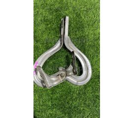 Кронштейн капота