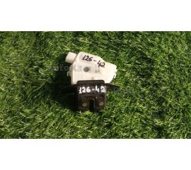 Замок багажника