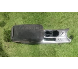 Бардачок между сиденьями