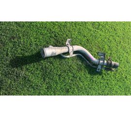 Горловина топливного бака