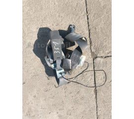 Ремень безопасности