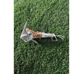 Кронштейн капота