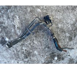 Горловина топливного бака