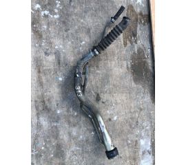 Горловина топливного бака