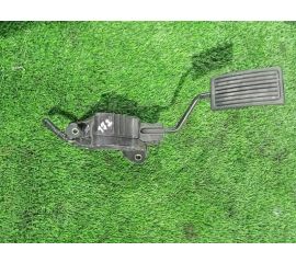 Педаль газа