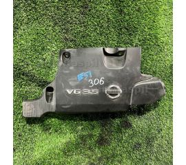 Пластиковая крышка на двс