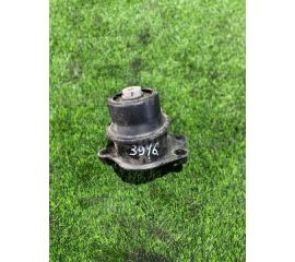 Подушка двигателя