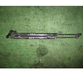 Амортизатор двери