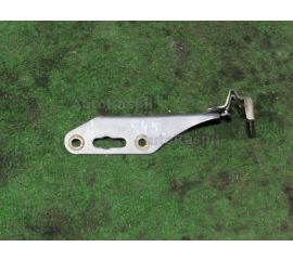 Кронштейн капота