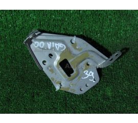 Крепление автомагнитолы