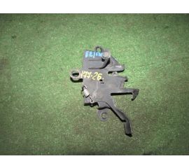 Замок капота