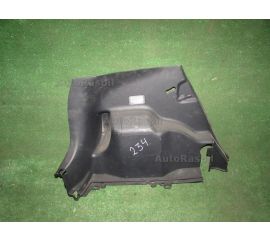 Обшивка багажника