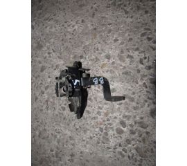 Замок капота