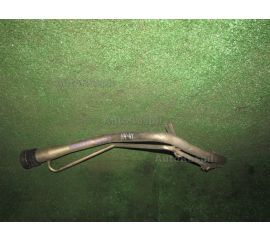 Горловина топливного бака