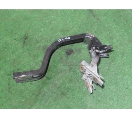 Крепление багажника