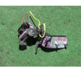 Петли на дверь