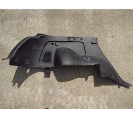 Обшивка багажника