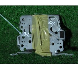 Крепление автомагнитолы