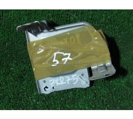 Крепление автомагнитолы