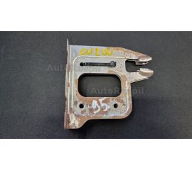 Крепление автомагнитолы