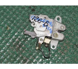 Замок багажника