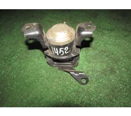 Подушка двигателя