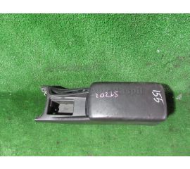 Бардачок между сиденьями