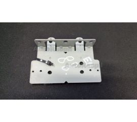 Крепление автомагнитолы