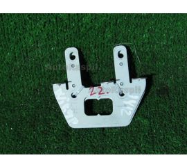 Крепление автомагнитолы