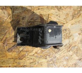 Подушка двигателя