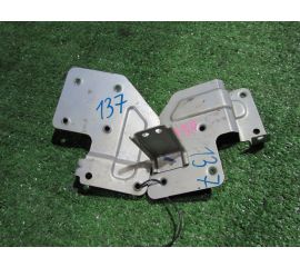 Крепление автомагнитолы