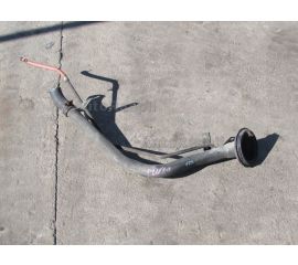 Горловина топливного бака