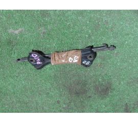 Крепление аккумулятора