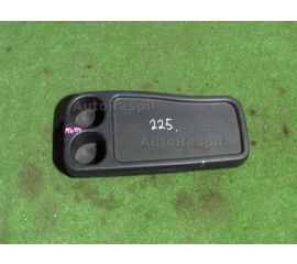 Бардачок между сиденьями