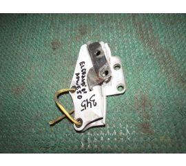 Кронштейн капота