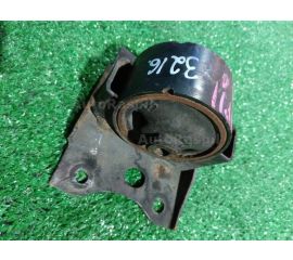 Подушка двигателя