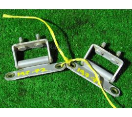 Петли на дверь