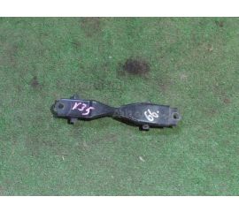 Крепление аккумулятора