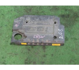 Пластиковая крышка на двс