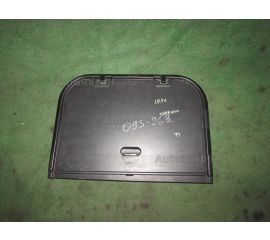 Обшивка багажника