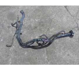 Горловина топливного бака