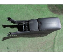 Бардачок между сиденьями