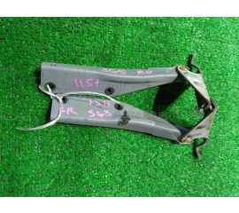 Кронштейн капота