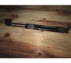 Амортизатор капота