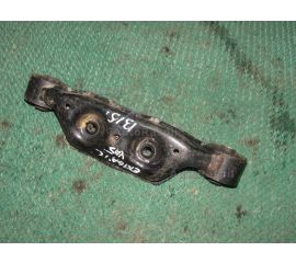 Подушка двигателя