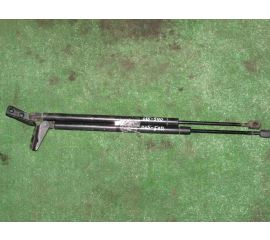 Амортизатор двери