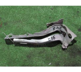 Кронштейн капота